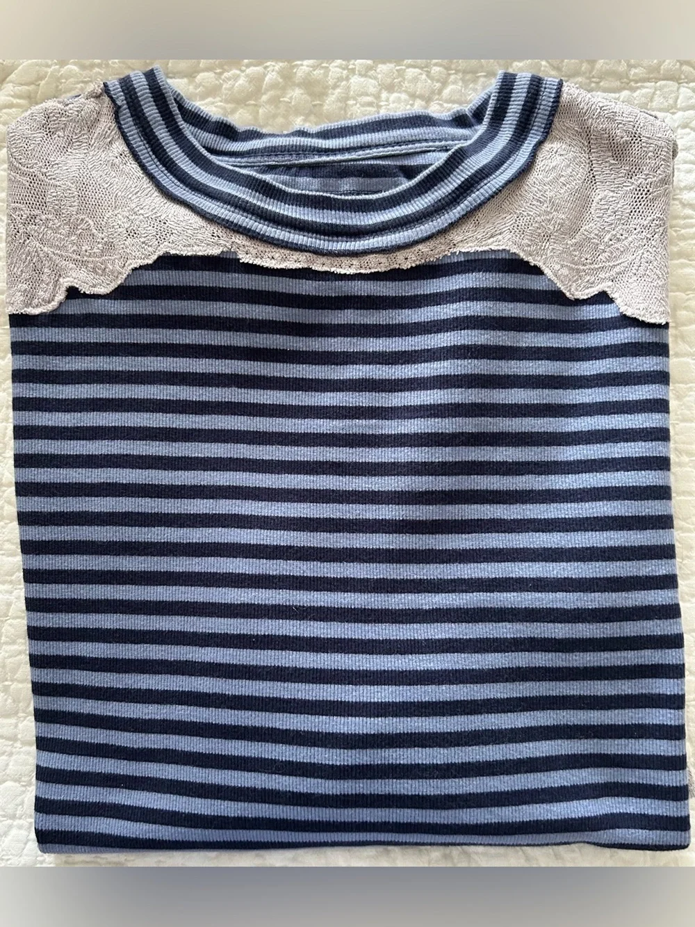 We The Free Oversized Striped Crew Neck Jersey T-Shirt w. Lace Appliqué. - Picture 6 of 9
